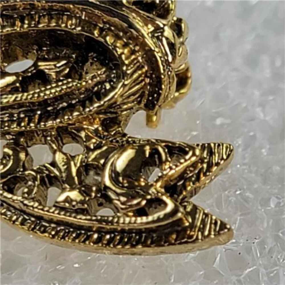 Gold Tone Bowtie Brooch 0.5 x 1.75 Inch Filigree Vintage Pin